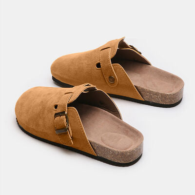 Suede Closed Toe Slide