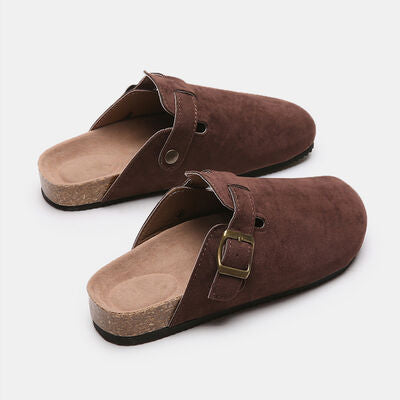 Suede Closed Toe Slide