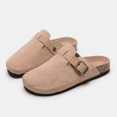 Suede Closed Toe Slide