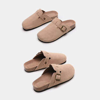 Suede Closed Toe Slide